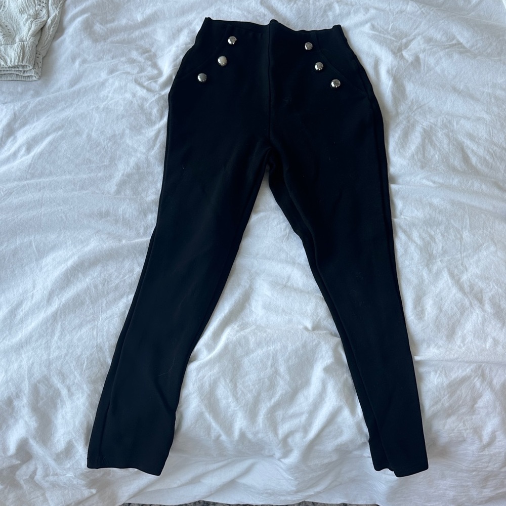 Elegant Black High-Waisted Leggings